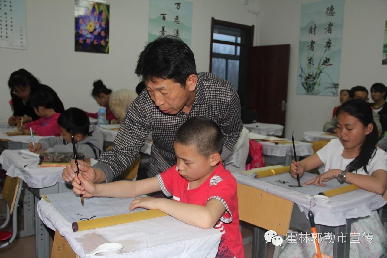 韩震国学启蒙书系列（二）_国学启蒙经典宋词三百首朗读_从启蒙到大学都有国学教育