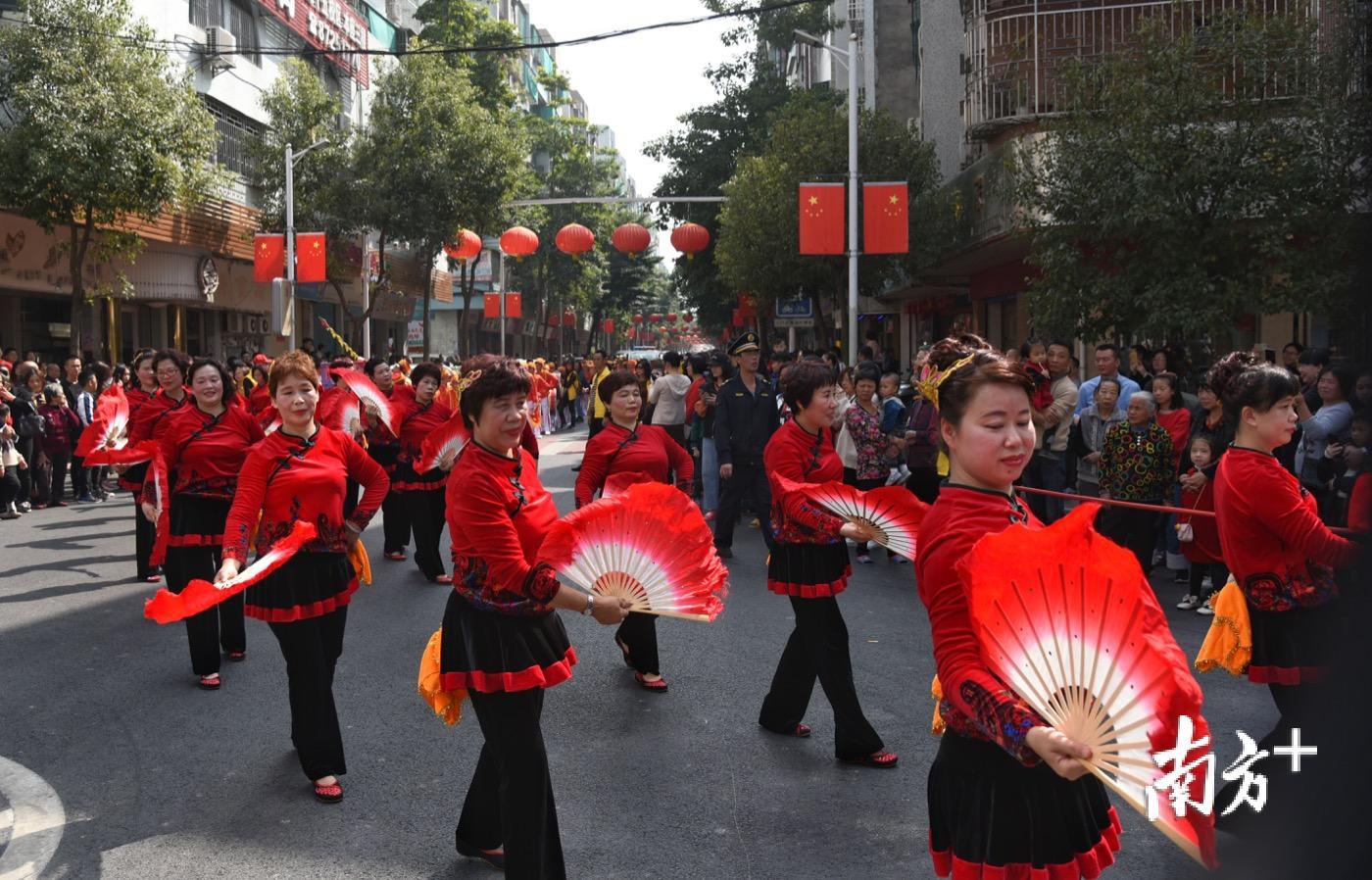 节日对应民俗_大埔县年初十有没有民俗节日_普宁节日风俗民俗