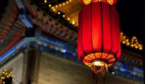 春节新衣：传统习俗背后的民族文化与历史传承